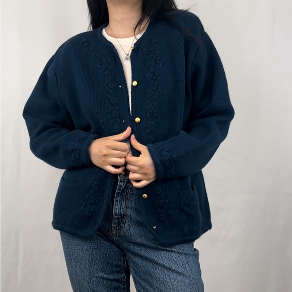 Vintage Crystal Kobe Navy Cardigan with Gold Buttons - Picture 2 of 8